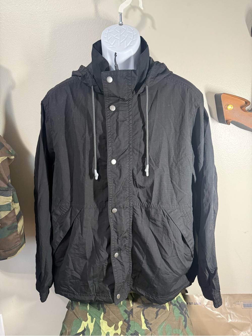 Goodfellow & Co Black Hooded Windbreaker Jacket